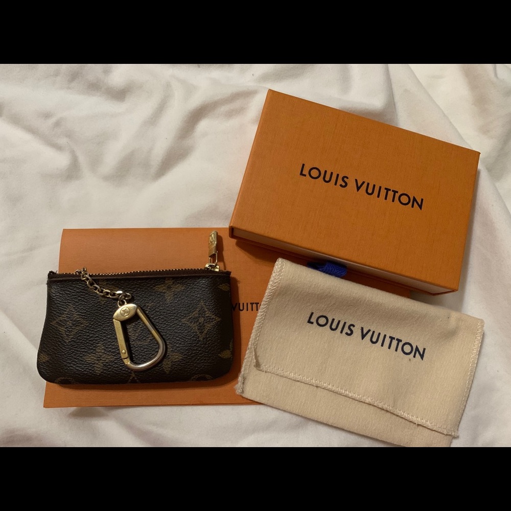 Authentic Louis Vuitton Monogram Key Pouch!